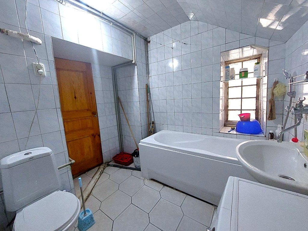 продажа двухкомнатной квартиры номер A-174205 в Приморском районе, фото номер 18